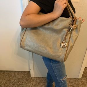 Michael Kors tote